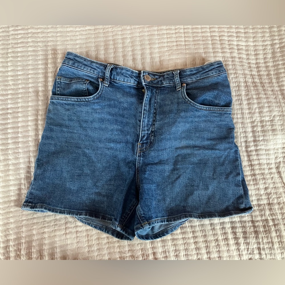 Mom shorts